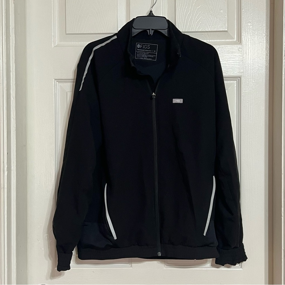 Figs Women’s Black Scrub Jacket